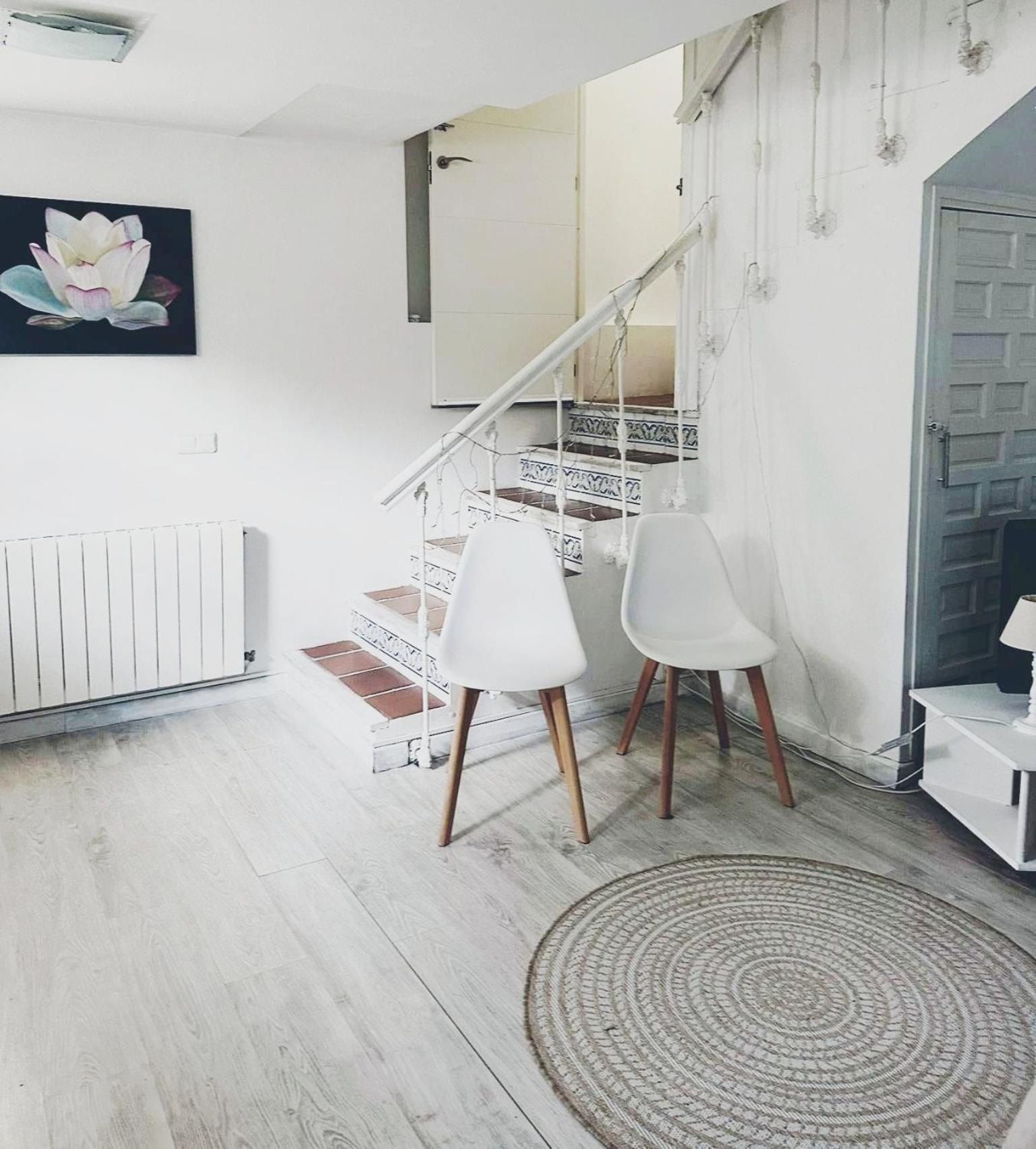 Cool Basement Studio In Hosts House With Private Terrace And Bbq 济祖尔·梅约 外观 照片